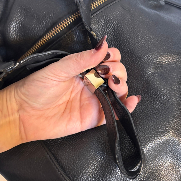 Kelsi Dagger Black Leather Hobo Bag Slouchy Shoulder Bag Purse - Picture 8 of 16